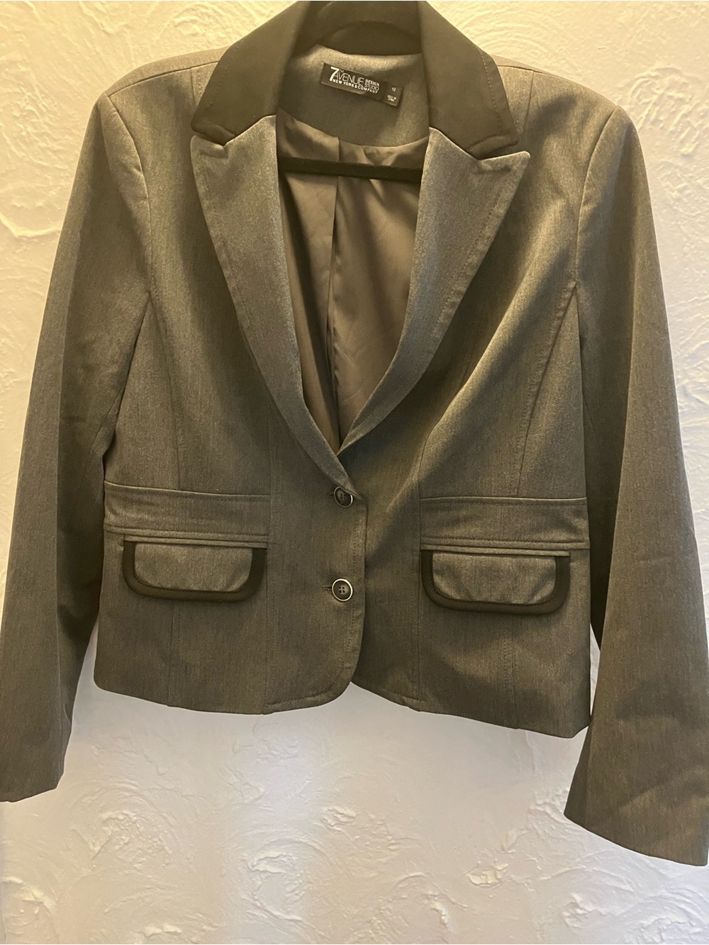 New York & Company Gray and Black Two-Piece Blazer and Pants Suit - Picture 2 of 9